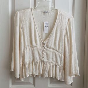 AE flowy sleeve blouse